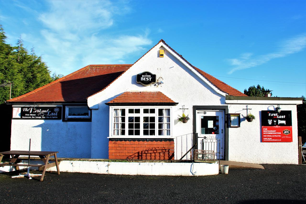 The First & Last Inn Eyemouth Exterior photo